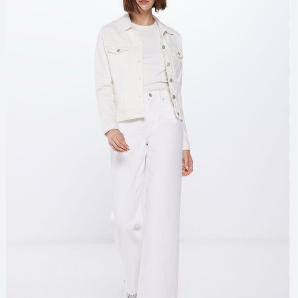 New Ardene  White Jeans wide leg high rise size11